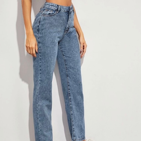 SHEIN straight leg mom jeans - Picture 1 of 2